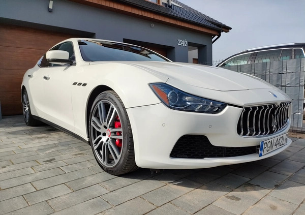 Maserati Ghibli cena 115900 przebieg: 154647, rok produkcji 2014 z Gniezno małe 67